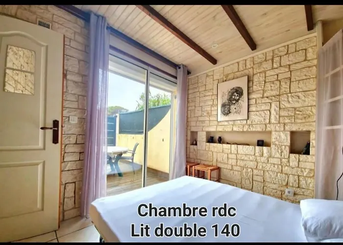 Dom wakacyjny Jolie Maison 5 Personnes, Clim, 100m De La Plage, Secteur Lydia Grande