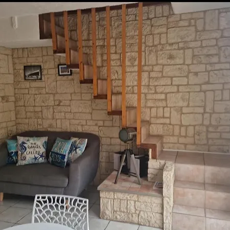 Prázdninový dům Jolie Maison 5 Personnes, Clim, Wifi, 100m De La Plage, Secteur Lydia Grande